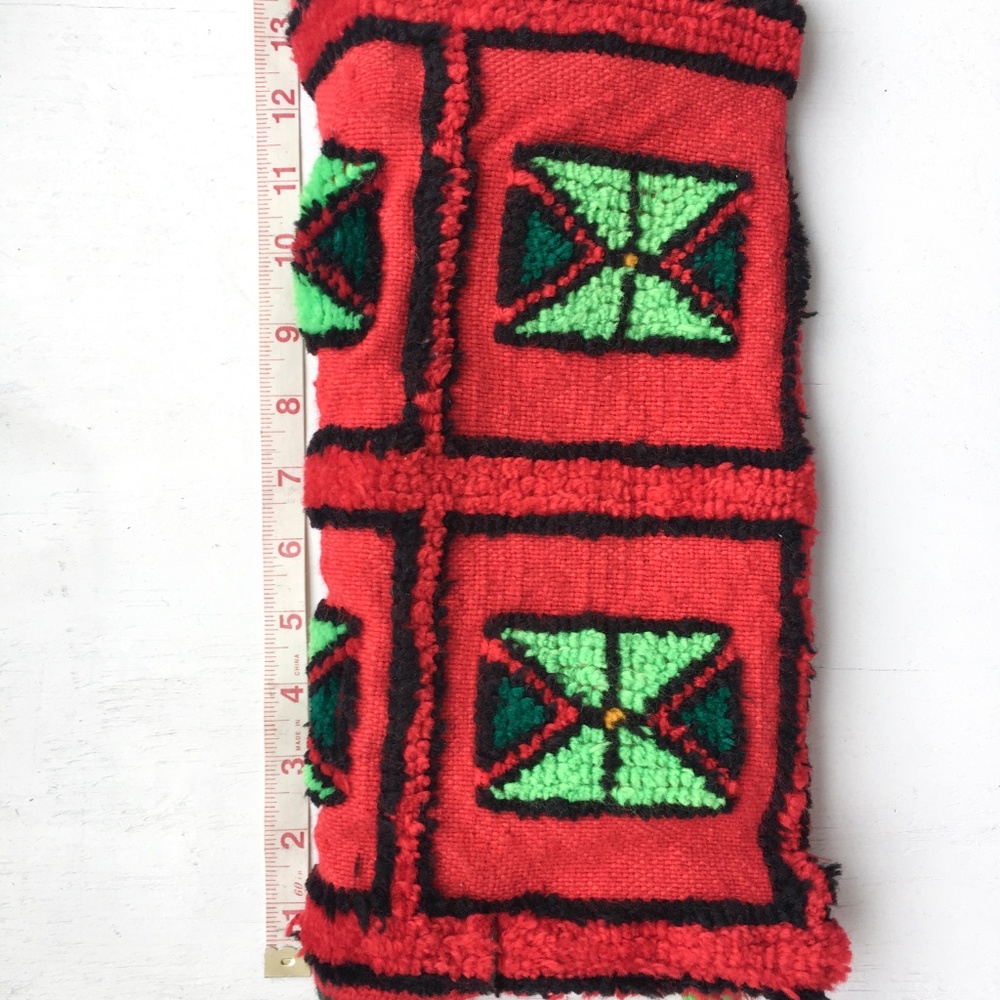 Handcrafted Moroccan Kilim Clutch Bag - Picture 3 of 8